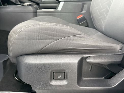 Certified 2024 Toyota Tacoma SR5 AWD/4WD image 29