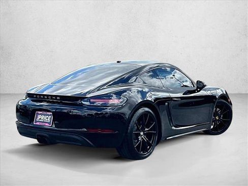 Used 2019 Porsche 718 Cayman S RWD image 2