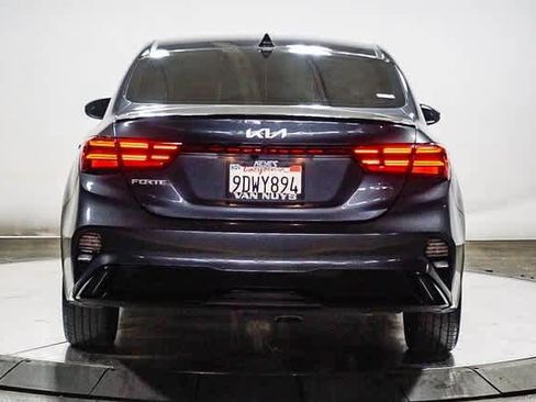 Used 2023 Kia Forte GT-Line image 9