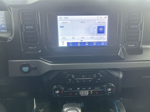 Used 2021 Ford Bronco Black Diamond AWD/4WD image 24