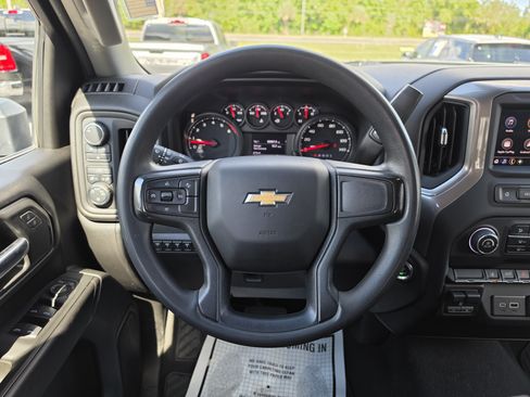 Used 2024 Chevrolet Silverado 2500 Custom w/ Custom Convenience Package AWD/4WD image 20