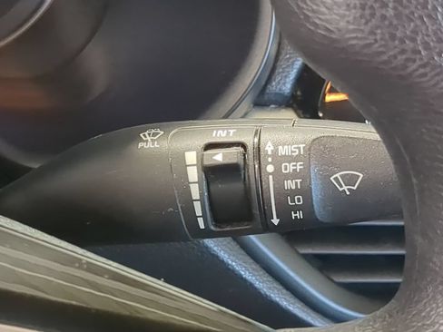 Used 2021 Kia Forte Sedan FWD image 29
