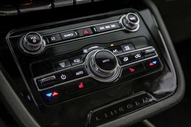 Used 2022 Lincoln Corsair FWD image 21