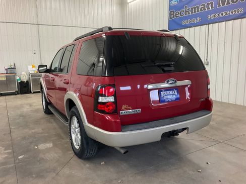 Used 2010 Ford Explorer Eddie Bauer image 3