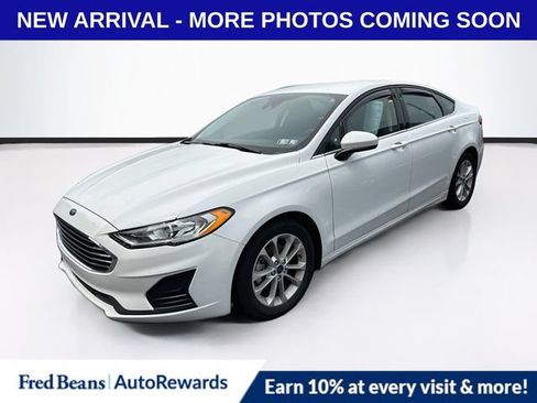 Used 2019 Ford Fusion SE FWD image 3
