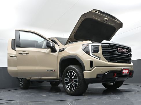 Used 2023 GMC Sierra 1500 AT4 w/ AT4 Premium Package image 51
