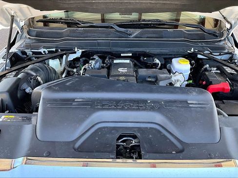 Used 2022 RAM 2500 Laramie AWD/4WD image 31