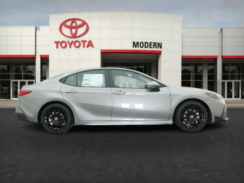 New 2026 Toyota Camry SE image 25