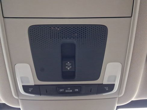 Used 2024 Honda CR-V EX-L image 30