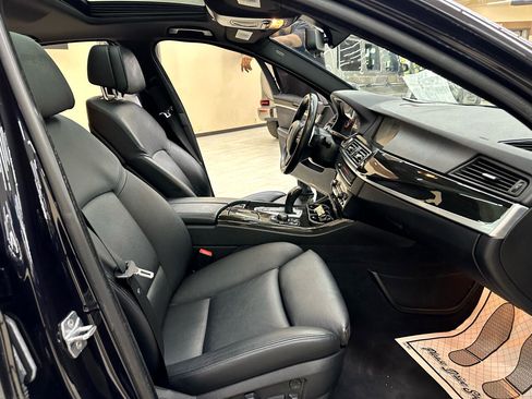 Used 2013 BMW 550i Sedan image 42
