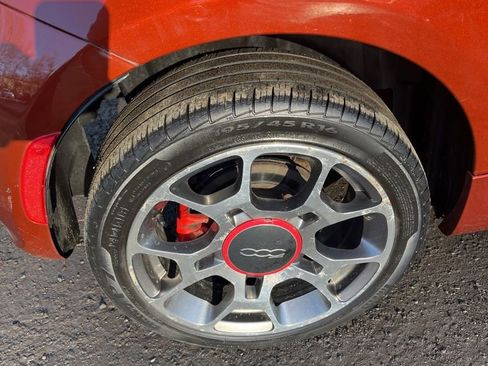 Used 2013 FIAT 500 Sport image 11