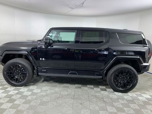 New 2026 GMC Hummer EV SUV image 5