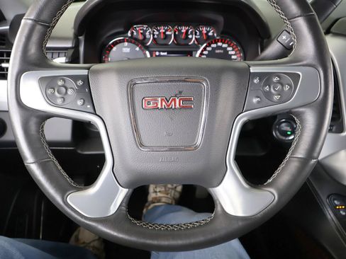 Used 2016 GMC Yukon XL SLT w/ Premium Edition RWD image 61