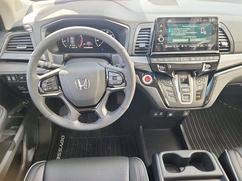 New 2026 Honda Odyssey Elite image 6
