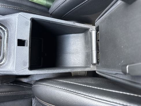 Certified 2022 Jeep Compass Limited w/ Sun and Sound Group image 22