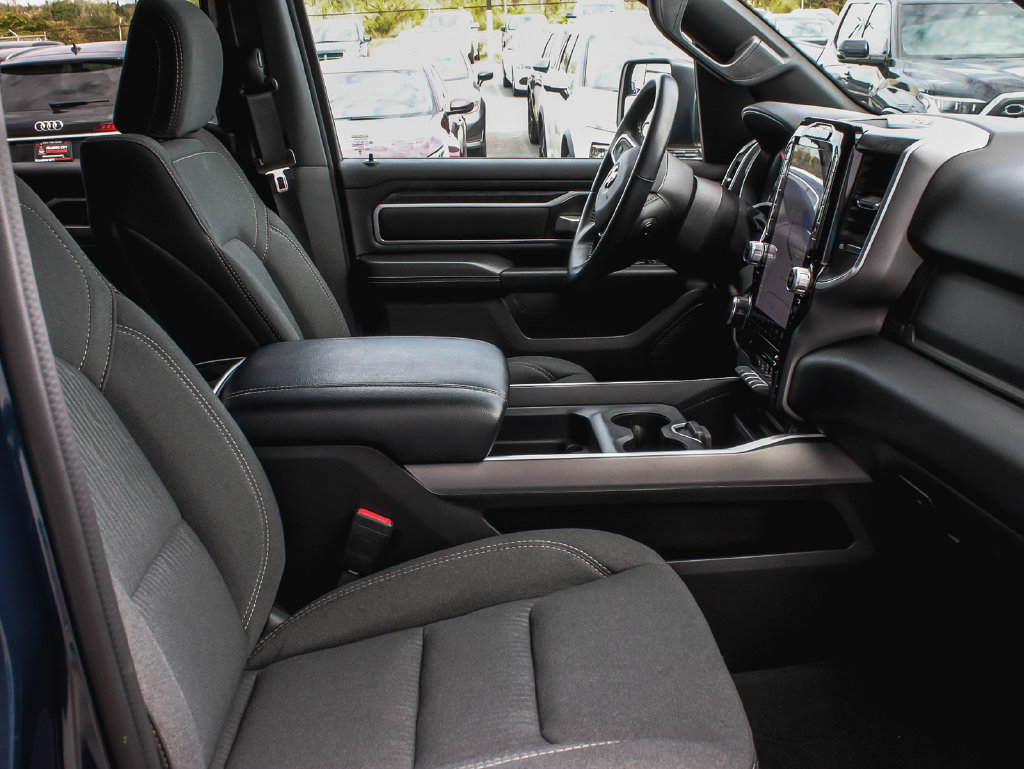 Used 2023 RAM 1500 Big Horn AWD/4WD image 38