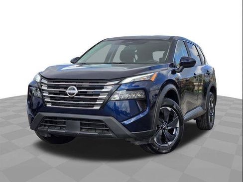 Used 2025 Nissan Rogue SV AWD/4WD image 1