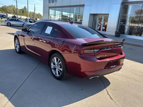 Used 2021 Dodge Charger SXT w/ Driver Convenience Group image 3