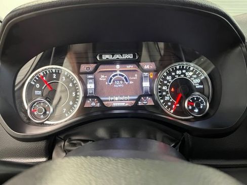Used 2024 RAM 1500 Laramie RWD image 27