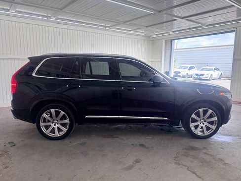 Used 2016 Volvo XC90 T6 Inscription w/ Vision Package AWD/4WD image 4