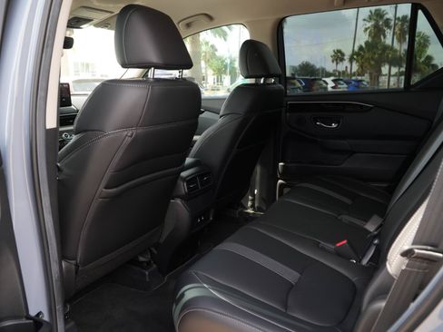 Used 2026 Honda Passport RTL image 18