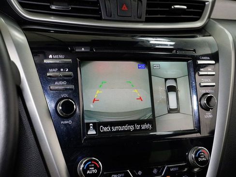 Used 2023 Nissan Murano SL image 14