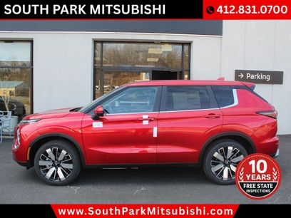 New 2025 Mitsubishi Outlander SE