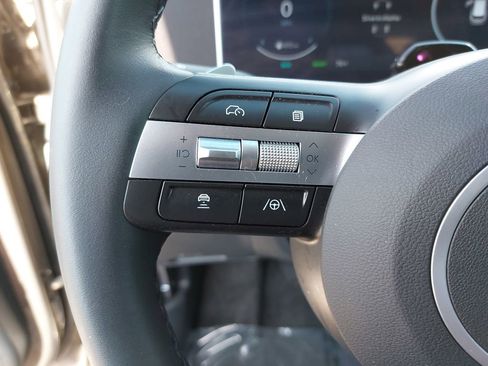 Certified 2025 Hyundai Tucson SEL AWD/4WD image 18