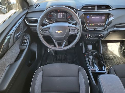 Used 2022 Chevrolet TrailBlazer LT w/ Convenience Package AWD/4WD image 23