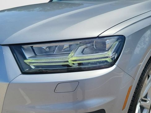 Used 2019 Audi Q7 3.0T Prestige w/ Prestige Package AWD/4WD image 25