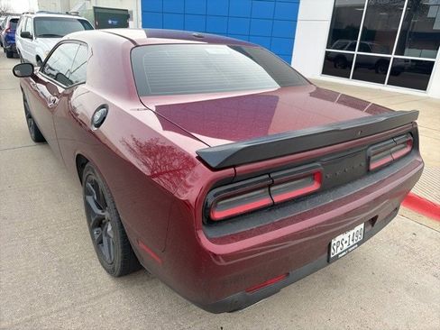 Used 2021 Dodge Challenger R/T w/ Blacktop Package image 4