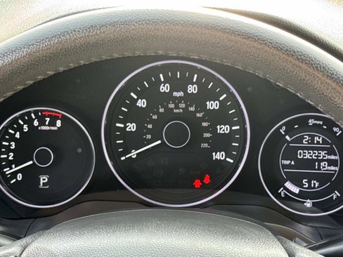 Used 2022 Honda HR-V Sport image 10