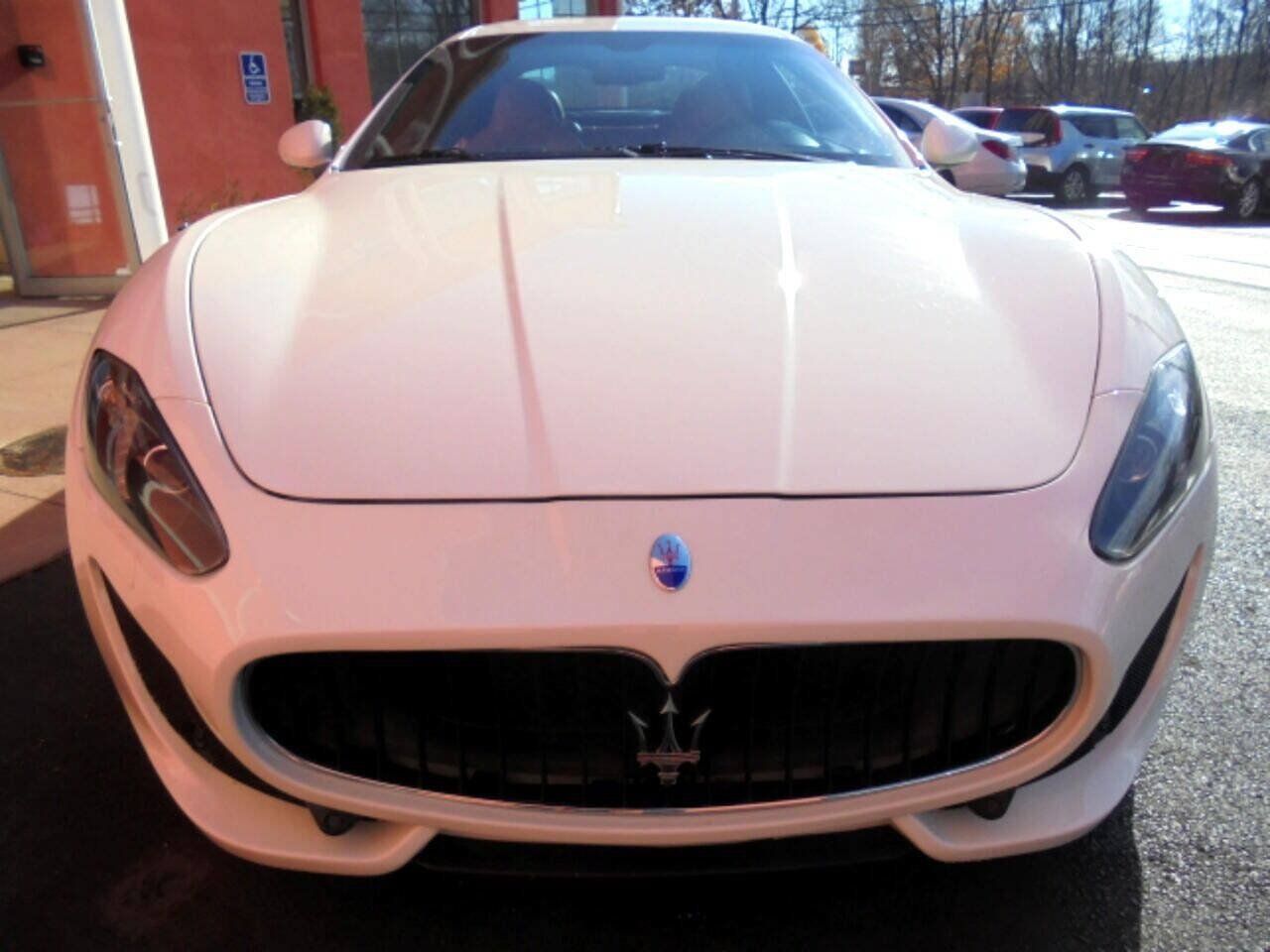 Used 2017 Maserati GranTurismo Sport RWD image 34