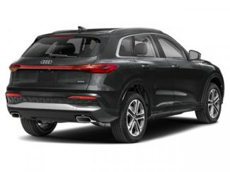 New 2025 Audi Q5 Prestige video 2