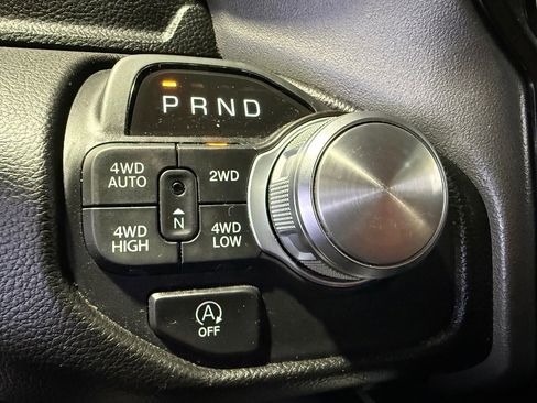 Used 2025 RAM 1500 Laramie image 20