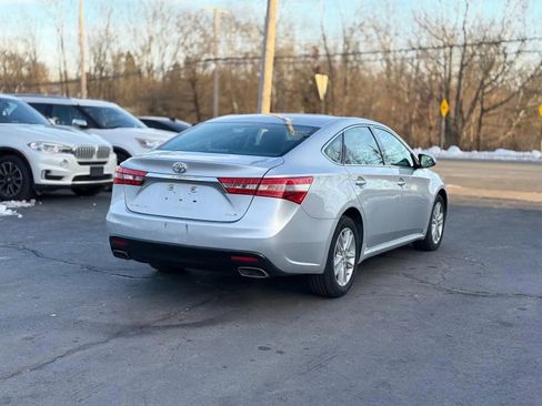 Used 2013 Toyota Avalon XLE image 7