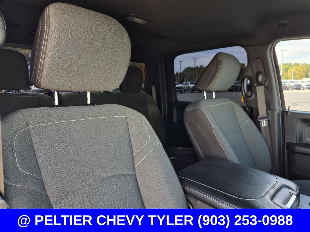 Used 2024 RAM 2500 Tradesman w/ Chrome Appearance Group AWD/4WD image 13