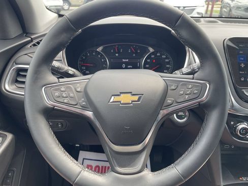 Used 2024 Chevrolet Equinox Premier AWD/4WD image 17
