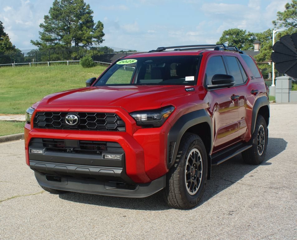 Used 2025 Toyota 4Runner TRD Off-Road Premium AWD/4WD image 24