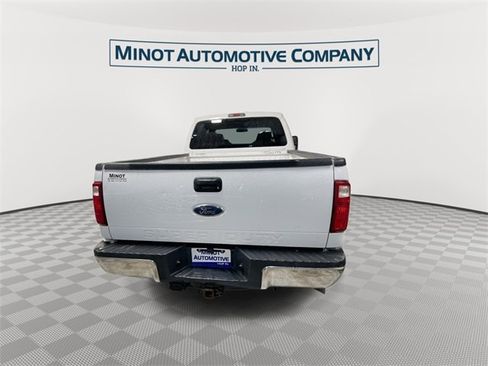 Used 2010 Ford F250 XLT image 7