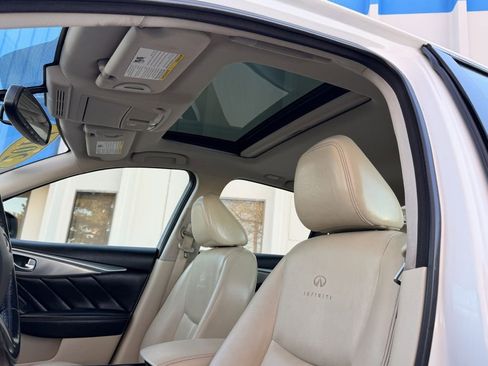 Used 2014 INFINITI Q50 Premium w/ Navigation Package image 15