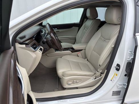 Used 2016 Cadillac XTS Luxury w/ Driver Awareness Package FWD image 17