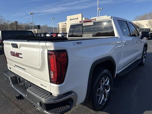 Used 2024 GMC Sierra 1500 SLT w/ SLT Premium Plus Package image 6