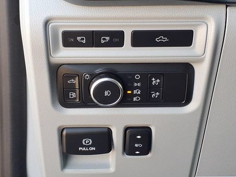 Used 2021 Ford F150 Limited AWD/4WD image 5