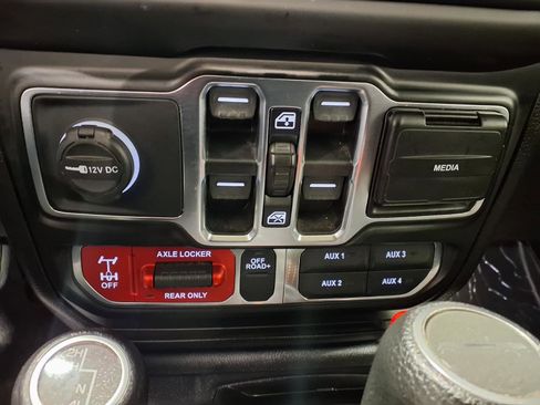 Used 2021 Jeep Gladiator Mojave image 15