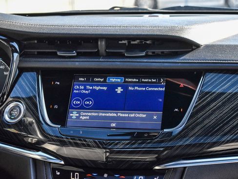 Used 2022 Cadillac XT6 Premium Luxury image 13