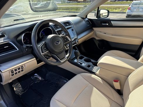 Used 2019 Subaru Outback 2.5i Premium AWD/4WD image 12
