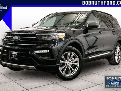 Certified 2022 Ford Explorer XLT w/ Equipment Group 202A image 1