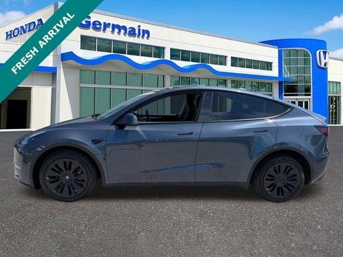 Used 2023 Tesla Model Y Long Range image 8