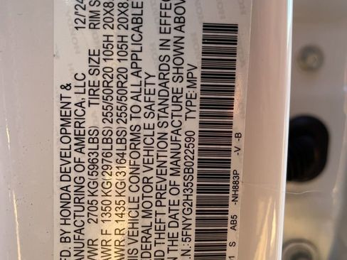 Used 2025 Honda Pilot Sport image 10